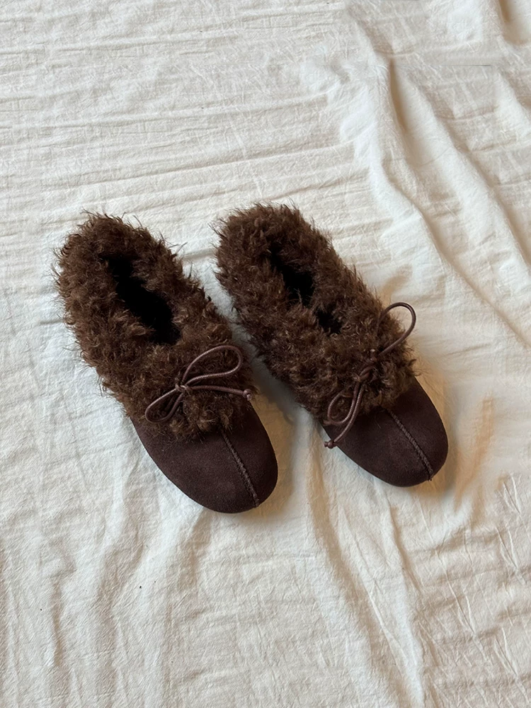 Phiên bản da cừu ~ Không khí mùa thu đông, giày lông mềm mại và thanh lịch dành cho nữ, giày cotton ấm áp có lót lông cừu có nơ