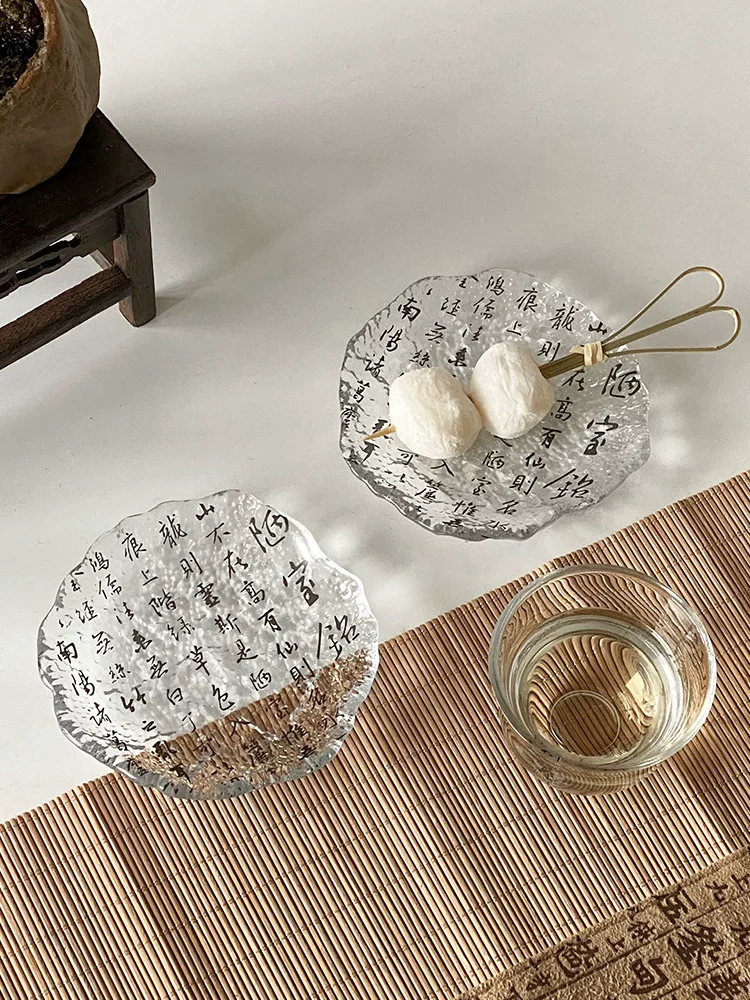 Đĩa thủy tinh nhỏ kiểu Trung Quốc mới, dùng trong gia đình, thích hợp đựng đồ ăn nhẹ, hoa quả sấy khô, món tráng miệng, trà chiều và các món ăn nhẹ cao cấp.