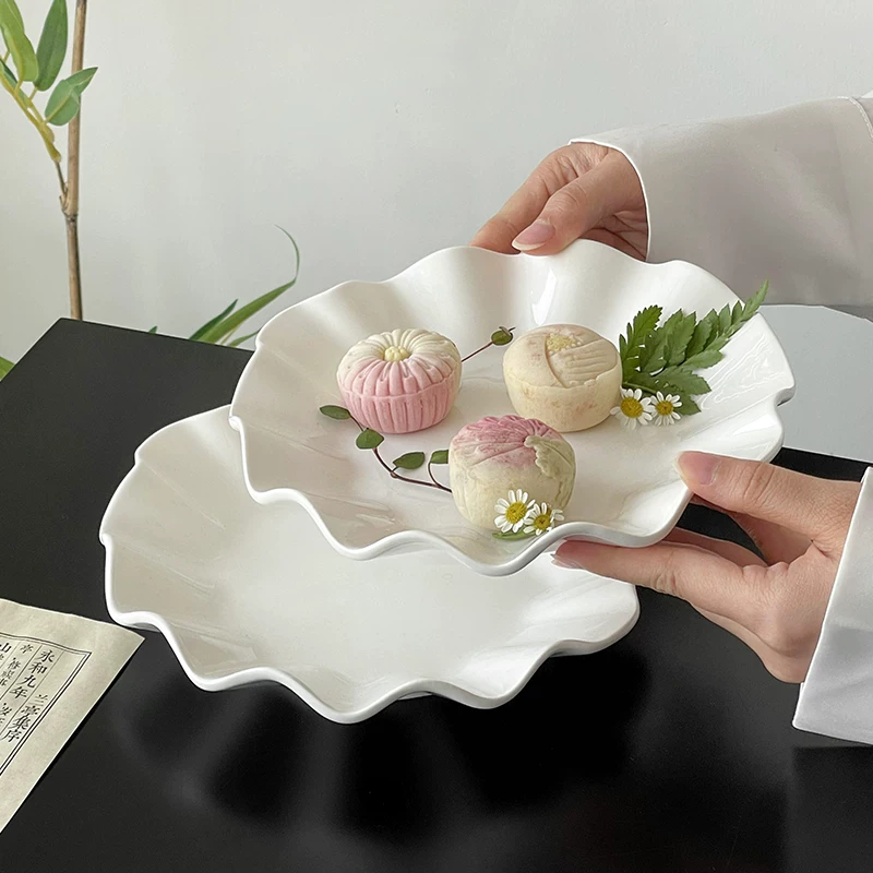 Đĩa đựng đồ ăn nhẹ kiểu Trung Quốc mới, viền lá sen, đĩa sứ dùng trong gia đình, đĩa tráng miệng trà chiều, đĩa đựng đồ ăn nhẹ tinh tế, đĩa đựng trái cây.