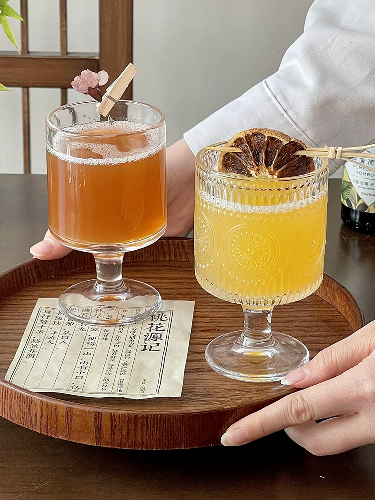 Ly thủy tinh chạm nổi cổ điển, ly nước kombucha, ly rượu nóng sang trọng, ly cocktail, ly đựng đồ uống.