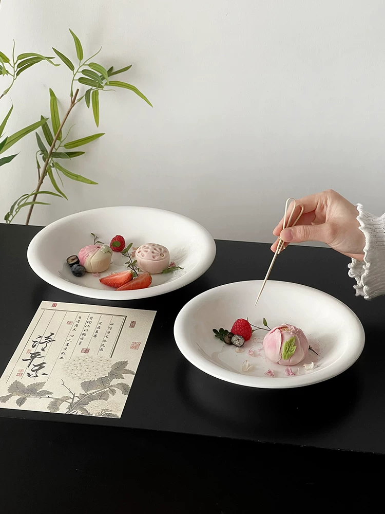 Đĩa sứ trắng sáng tạo độc đáo, có tính thẩm mỹ cao, dùng cho trà chiều, đĩa tráng miệng, đĩa bánh ngọt, đĩa đựng trái cây.