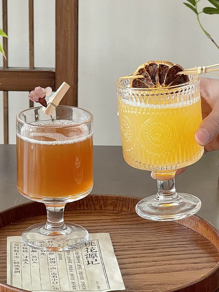 Ly thủy tinh chạm nổi cổ điển, ly nước kombucha, ly rượu nóng sang trọng, ly cocktail, ly đựng đồ uống.