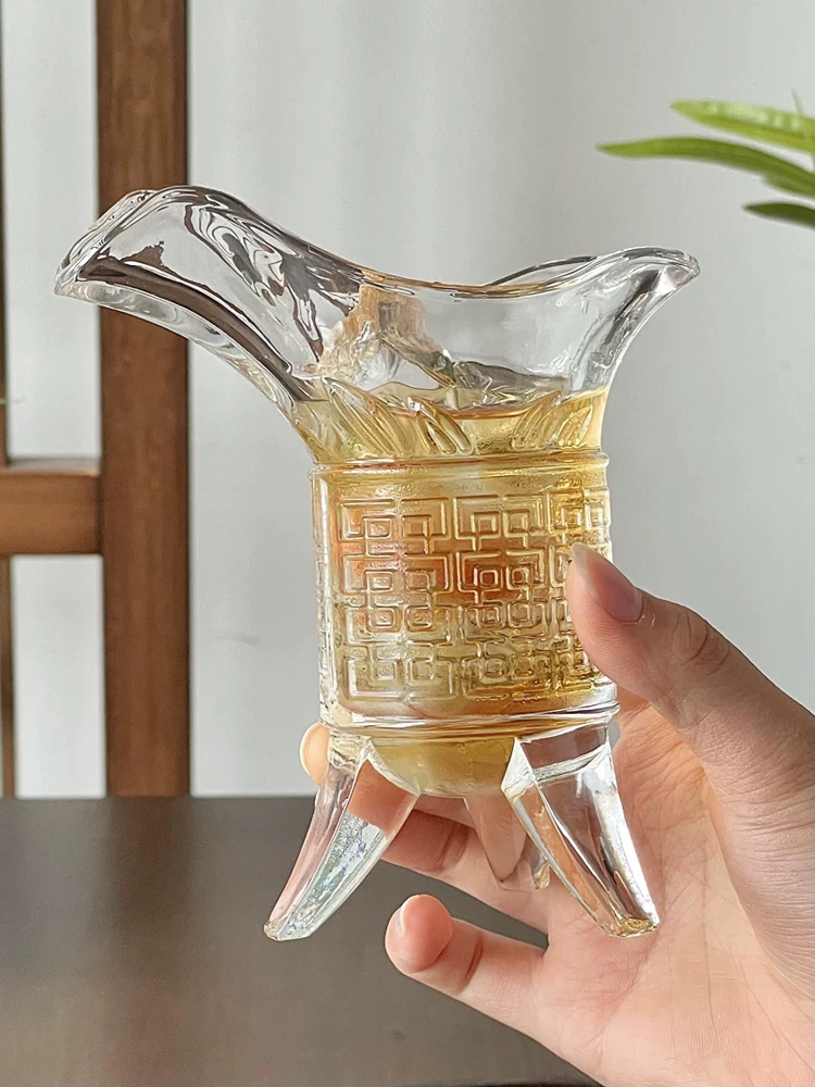 Cốc thủy tinh kiểu Trung Quốc mới dành cho trà ủ lạnh, cốc hoàng gia sáng tạo, cốc ba chân kiểu cổ điển dùng cho trà ủ lạnh.