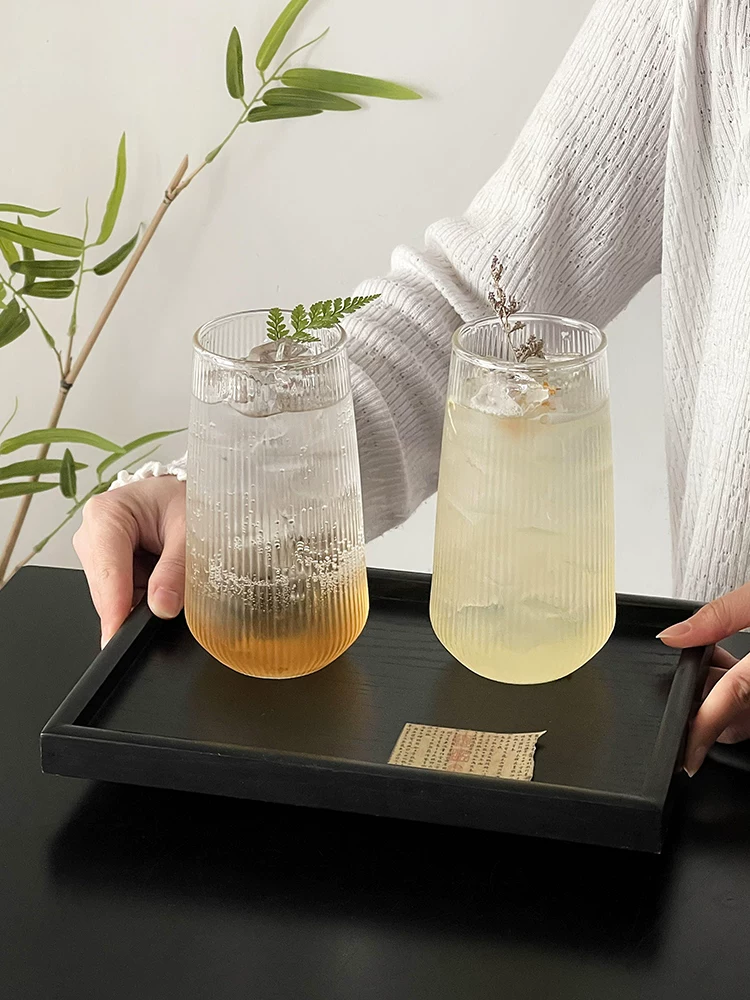 Ly thủy tinh sọc độc đáo, mang lại cảm giác cao cấp, dùng làm ly cocktail, ly nước ép, ly cà phê, ly nước lạnh, ly nước có ga.