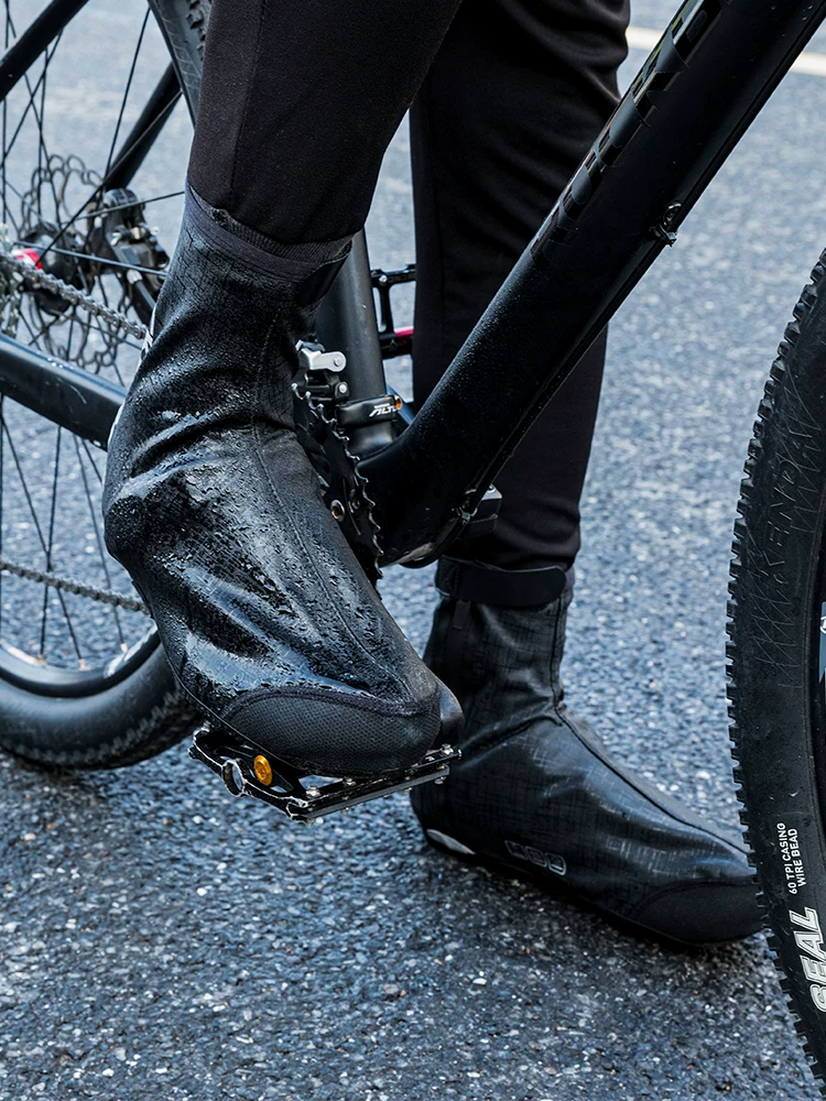 Rock Brothers xe đạp đường núi ấm áp không thấm nước đi xe đạp bao giày khóa bao giày mùa thu đông thiết bị phụ kiện