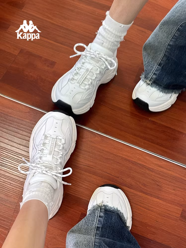 Giày thể thao đế dày tăng chiều cao Kappa dành cho nữ, giày sneaker trắng đa năng mùa đông 2025, giày thể thao phổ biến.