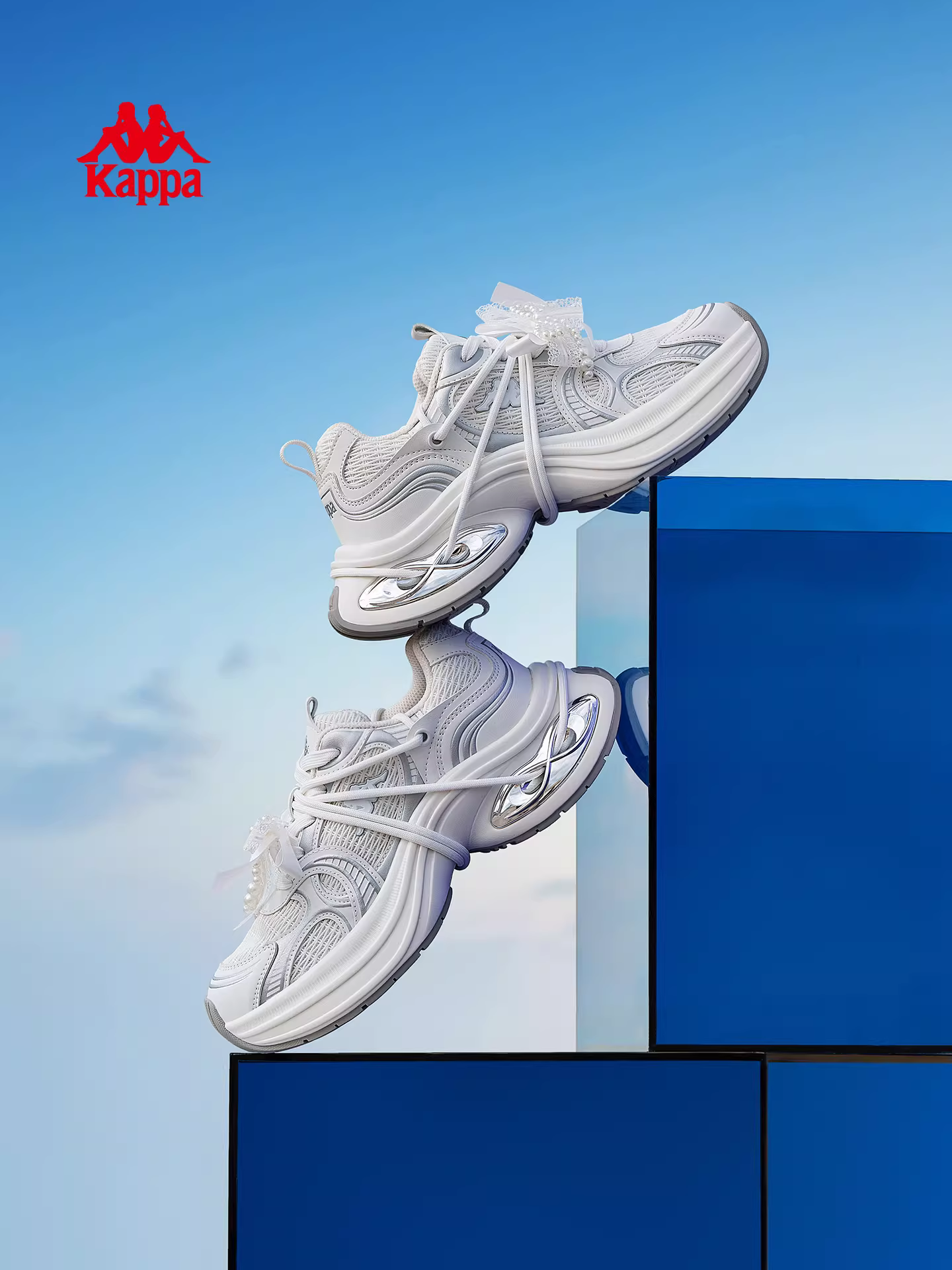 Giày thể thao đế dày tăng chiều cao Kappa dành cho nữ mùa đông 2025, kiểu dáng mới, đa năng, màu trắng, đế mềm.