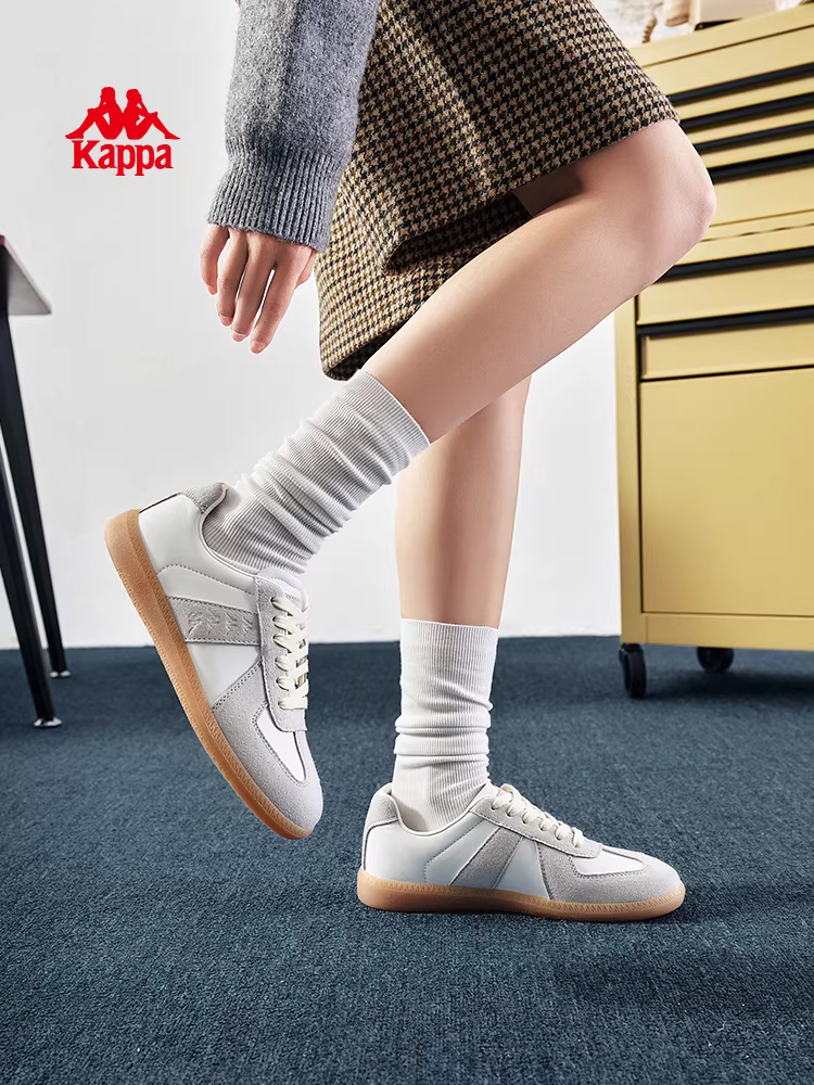 Giày tập luyện nữ Kappa mùa đông 2025 mới, đa năng, kiểu retro, màu trắng, cổ thấp, đế mềm, phong cách thường ngày