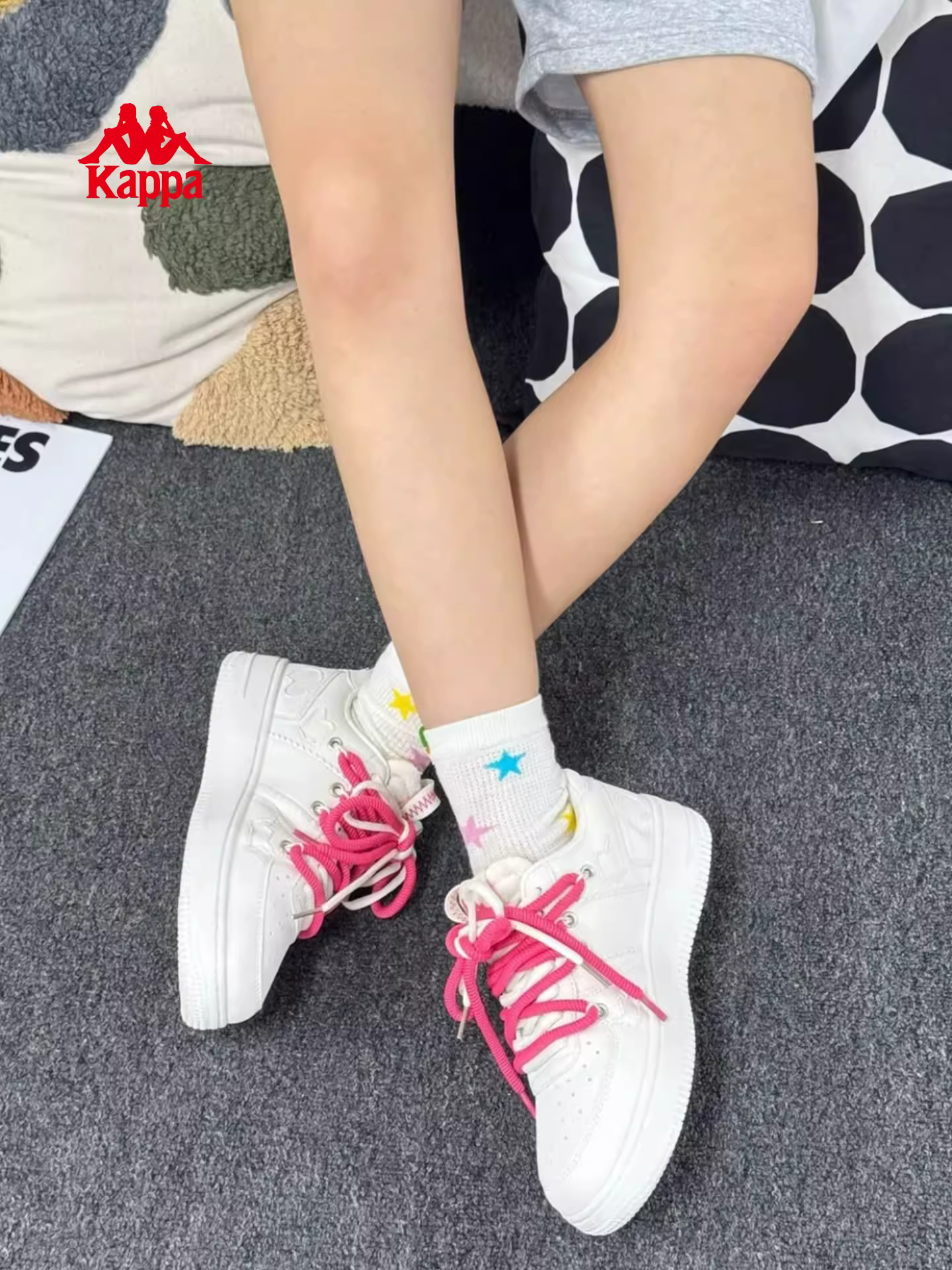 Giày thể thao nữ Kappa đế dày thêu họa tiết trắng, mẫu mới mùa đông 2025, kiểu dáng đa năng, thời trang và sành điệu.