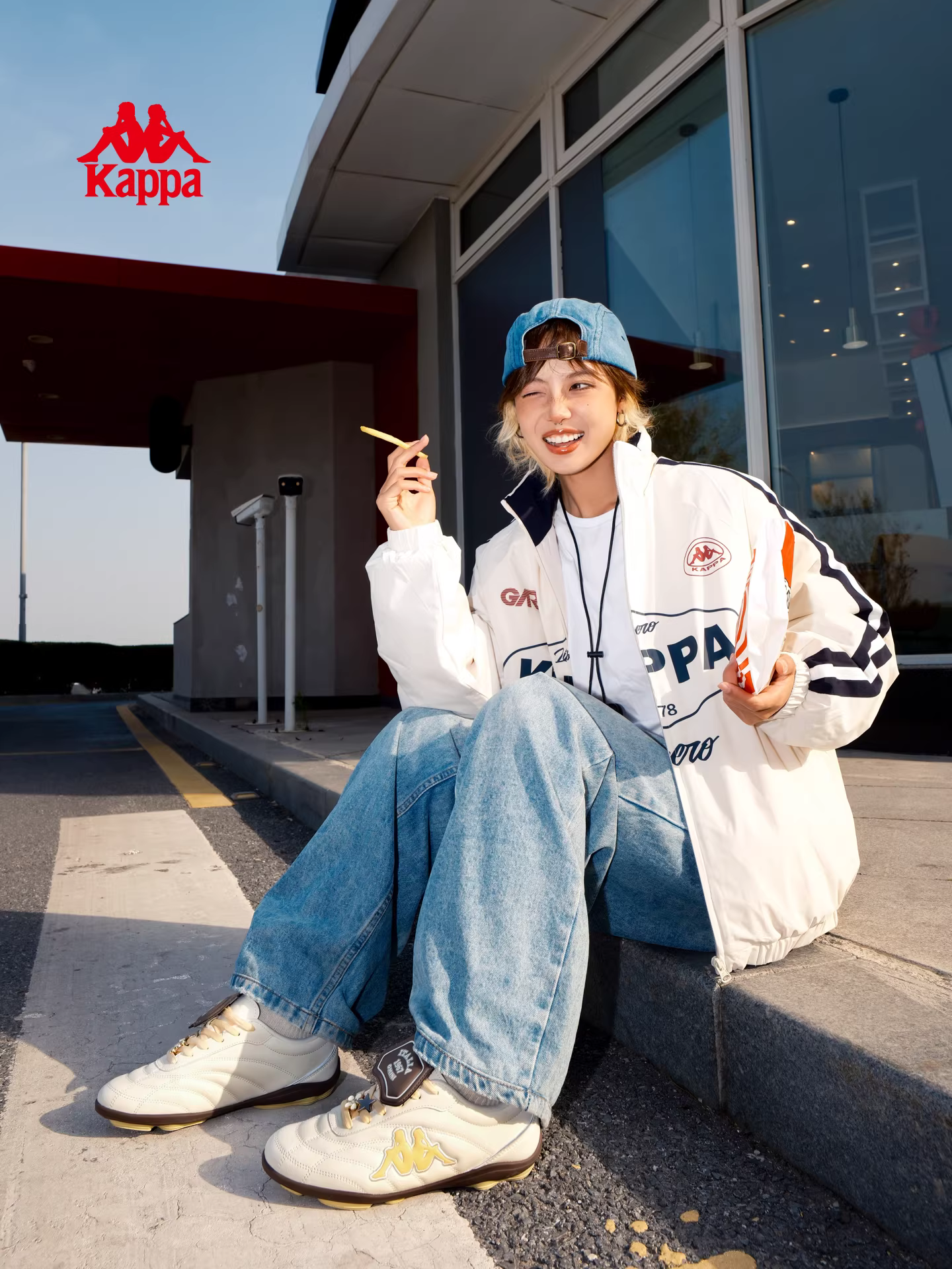 【Phong cách tương tự mùa hè】Giày tập luyện bóng đá Kappa K90 2025 Giày thể thao nhẹ thông thường kiểu cổ điển mới