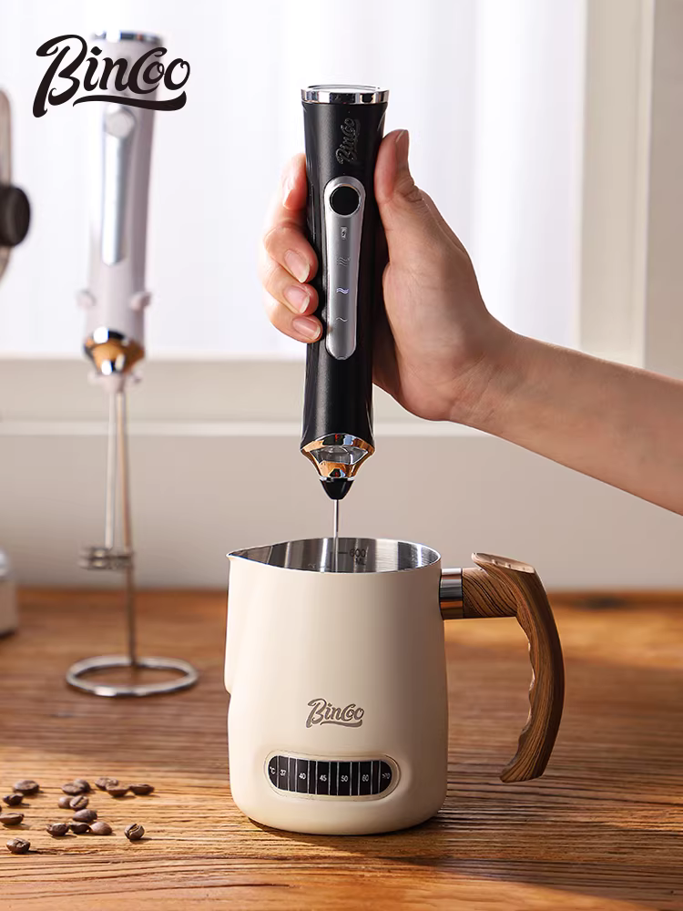 Bình tạo bọt sữa bằng thép không gỉ Bincoo có vạch chia, vòi nhọn, dung tích 400/600ml, dùng để tạo bọt sữa cà phê, tạo bọt sữa