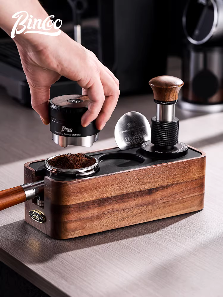 Bộ dụng cụ pha cà phê Bincoo bằng gỗ óc chó, gồm đế, dụng cụ phân phối cà phê, dụng cụ đập cà phê, kiểu Ý, đầy đủ phụ kiện kèm hộp đựng