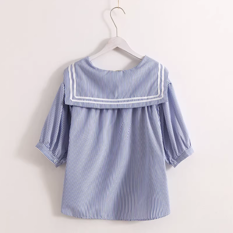 Áo sơ mi nữ Dream Box 2024 mùa hè kiểu mới, phong cách nghệ thuật, tươi mới, sọc, phối màu, cổ áo màu hải quân, tay ngắn, dáng rộng, trẻ trung