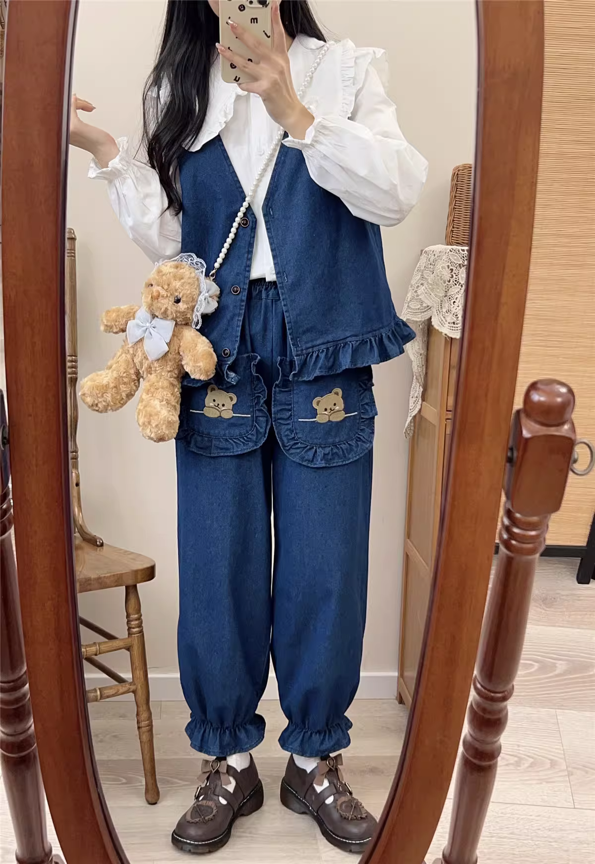 Quần đèn lồng thêu hình gấu kiểu mới Xuân 2024 Dream Box, túi bèo nhún, lưng thun, dáng rộng, tôn dáng