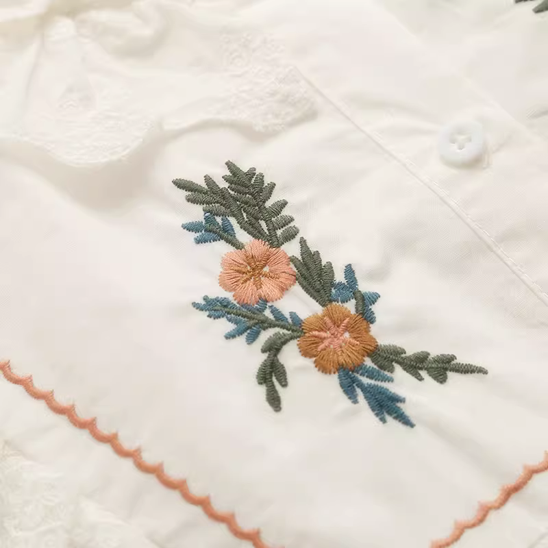 Dream Box 2022 Thu Mới Thêu Hoa Áo Sơ Mi Cotton Nữ Viền Ren Cổ Tròn Dài Tay Áo Sơ Mi Trắng