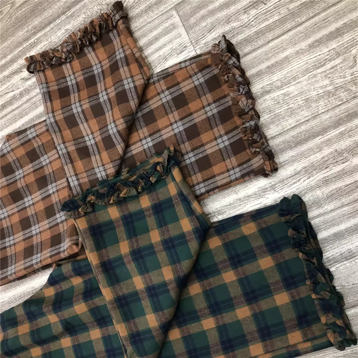 Dream Box 2023 Winter New Vintage Quần kẻ sọc lưng thun thẳng có viền xù, quần kẻ sọc có lót lông cừu và dày dặn