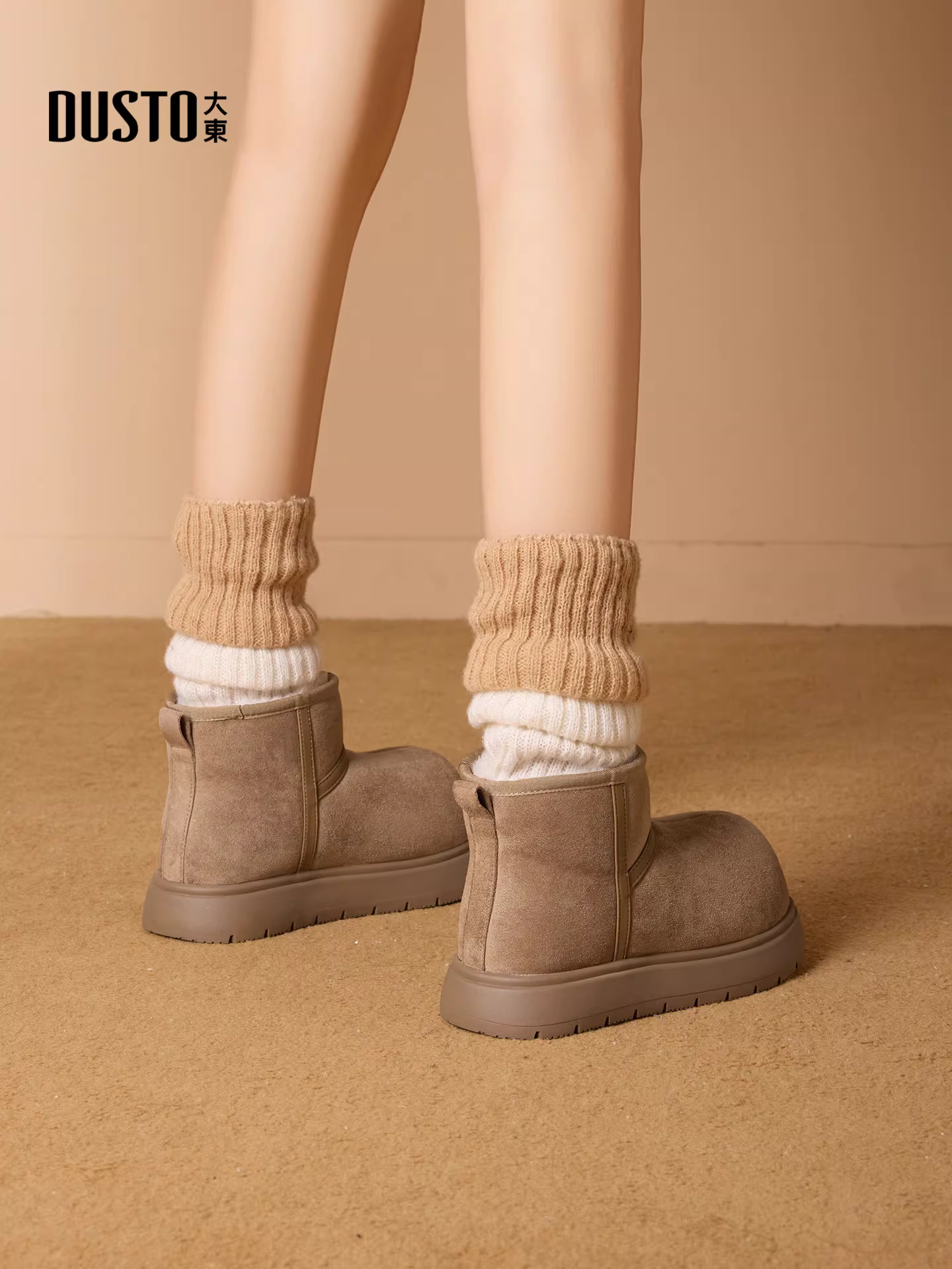 Giày bốt nữ lót lông cừu mùa đông 2025 mới, giữ ấm vùng Đông Bắc, giày bông dày đế cao, giày bông Kapibara giữ ấm mùa đông
