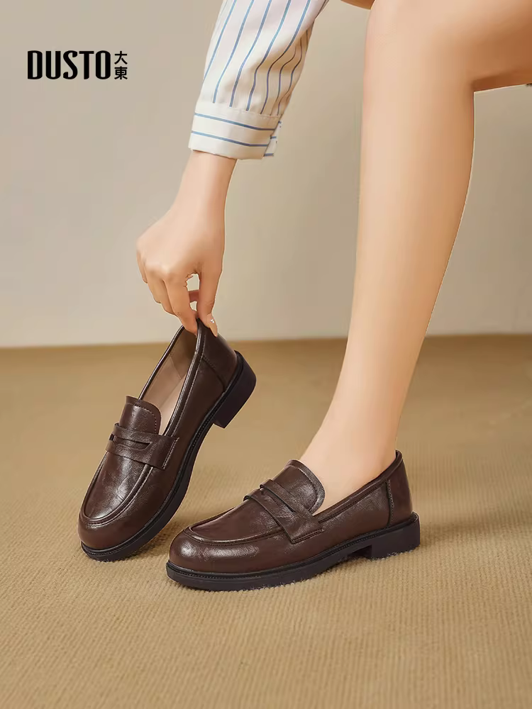 Giày lười nữ Dadong kiểu Anh đen, mùa thu đông 2025, đế dày, đa năng, kiểu retro, giày da nhỏ, giày đi làm