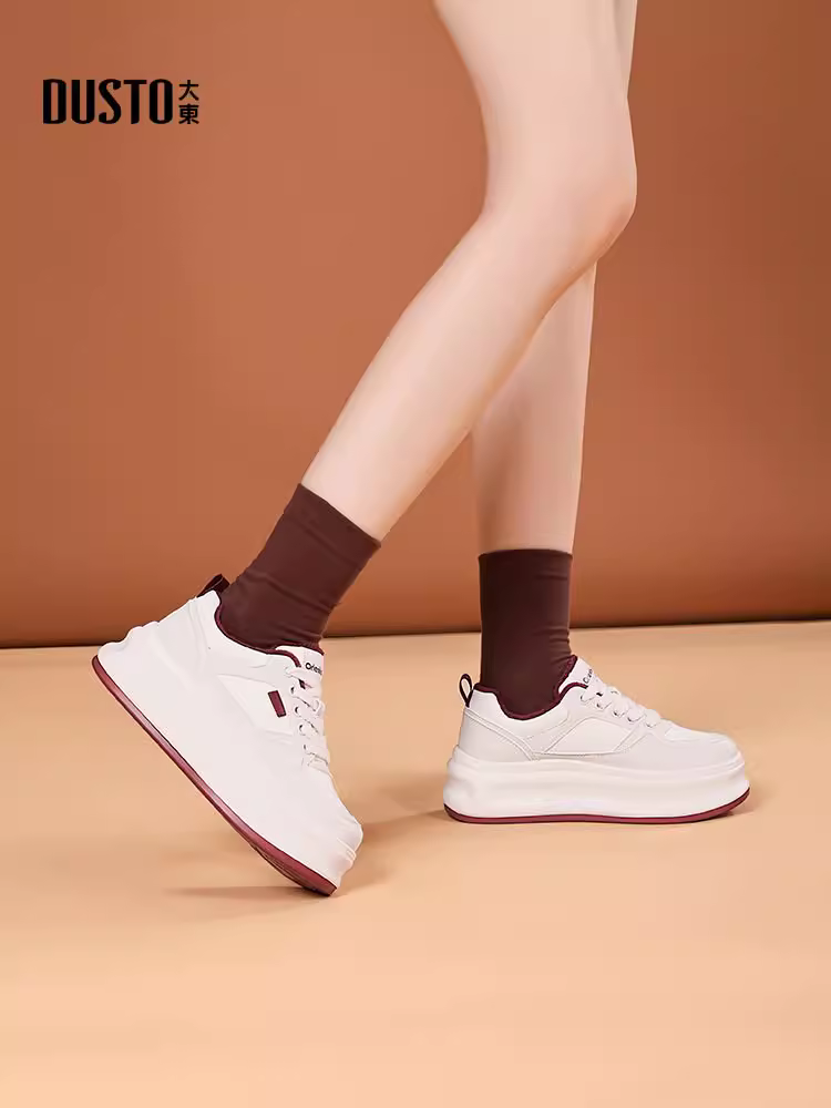 Giày thể thao đế xuồng nữ 2025, mẫu mới thu đông, giày thời trang đa năng, tăng chiều cao, màu trắng
