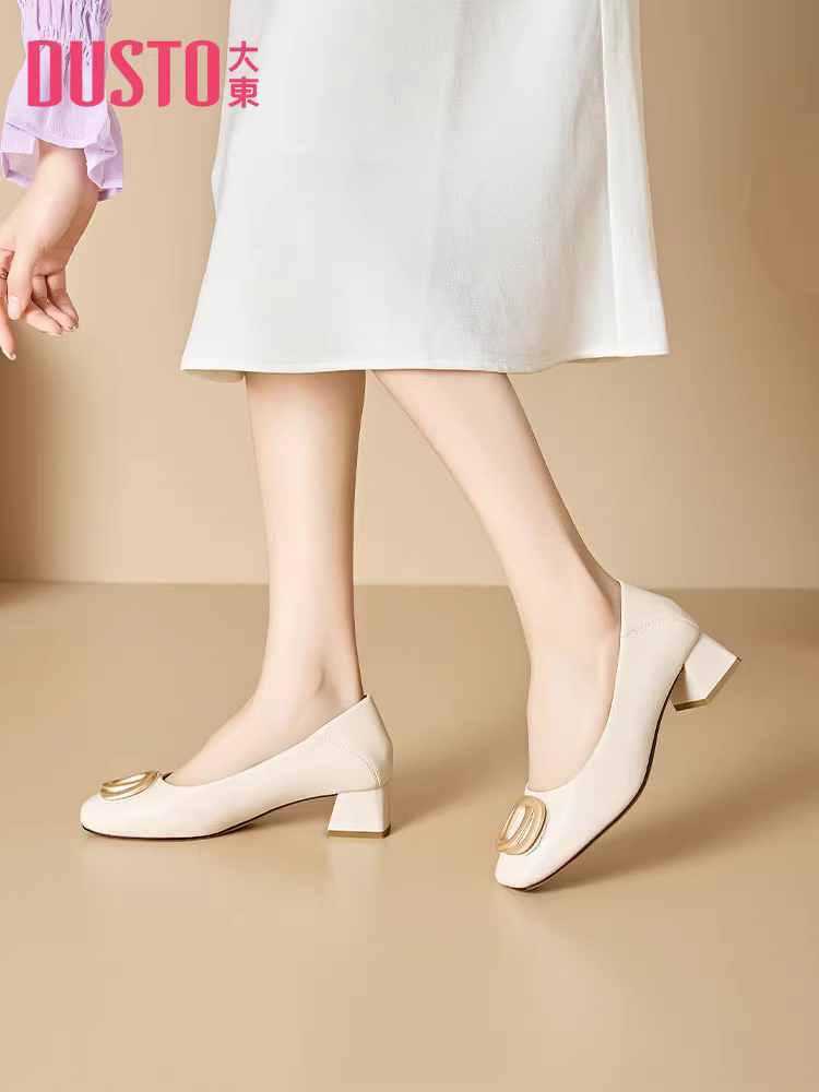 Giày nữ đế thô kiểu Dadong, khóa vuông RV, giày đơn mùa thu mới 2025, miệng nông, gót trung, giày đi làm, giày công sở