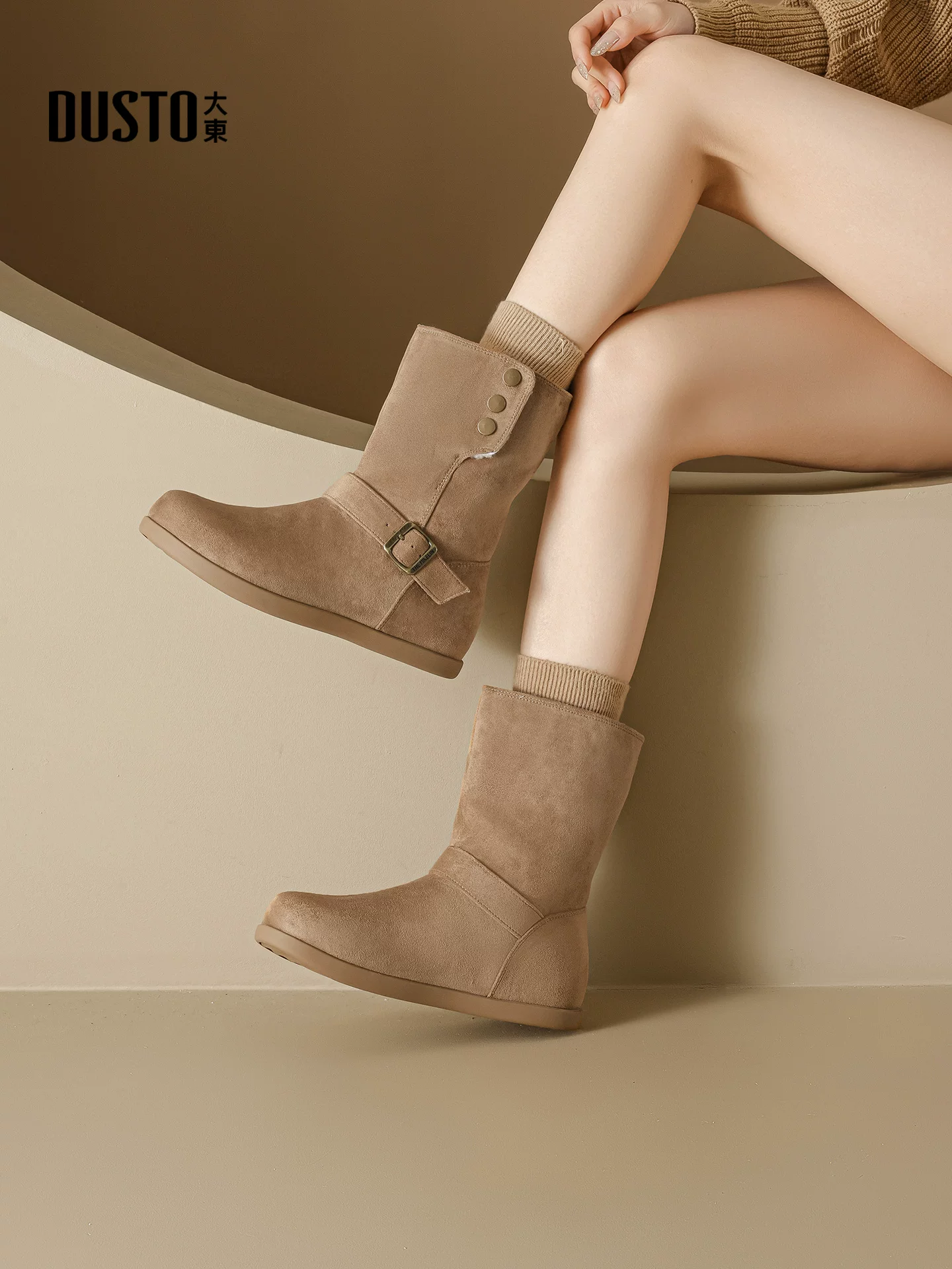 Giày bốt tuyết nâu Dadong dành cho nữ 2025, mẫu mới mùa đông, lót bông ấm áp, giày bông ấm, kiểu cổ điển Birkenstock, bốt ngắn đi tuyết.