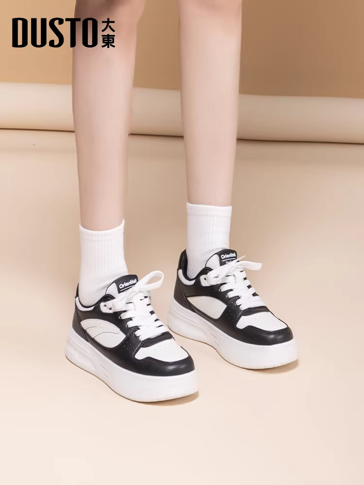Giày thể thao đế dày màu trắng Dadong dành cho nữ, mẫu giày thu đông 2025 mới thịnh hành, giày thể thao đa năng, phong cách thường ngày, dành cho học sinh nữ.
