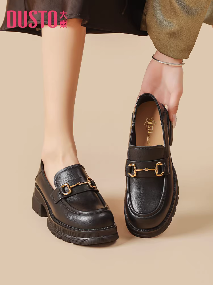 Giày da nữ mũi tròn kiểu mới thu 2025, giày đồng phục JK màu đen đế dày, kiểu lười, giày đơn