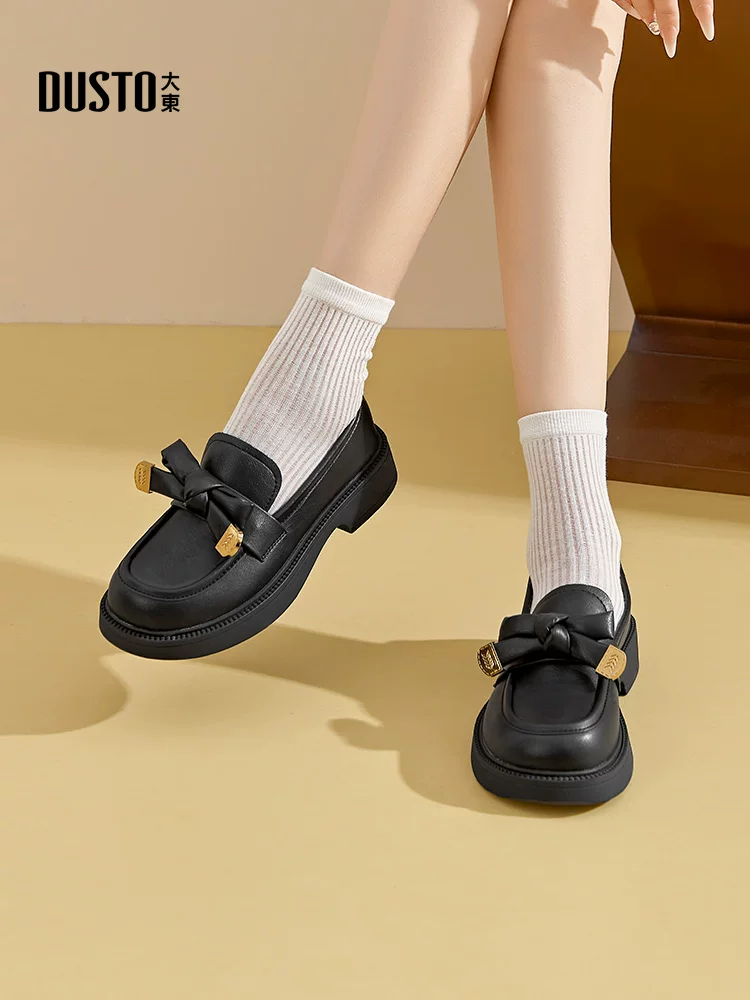 Giày lười nữ đế dày 2025 kiểu Anh mùa thu đông mới, giày da đen đa năng mũi tròn đi làm