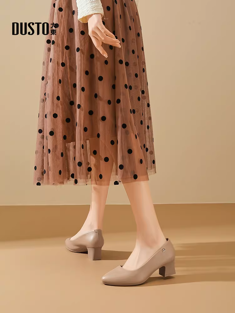 Giày cao gót đế thô Dadong màu đen dành cho nữ, kiểu dáng thu mới 2025, thoải mái, thích hợp đi làm và đi làm hàng ngày