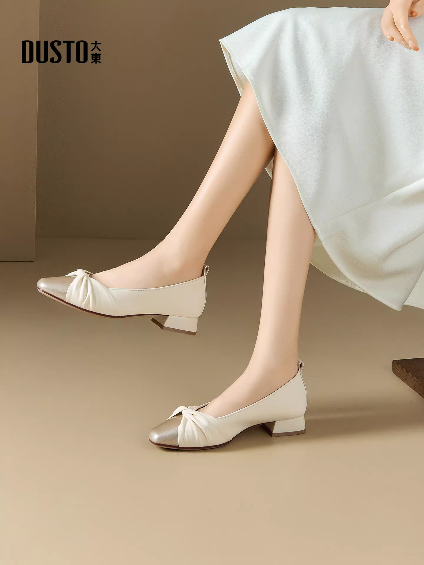 Giày bệt nữ Dadong Xiaoxiangfeng, kiểu mới mùa thu 2025, giày mẹ, phong cách dạ hội Pháp, phối cùng váy, giày nữ, giày miệng nông.