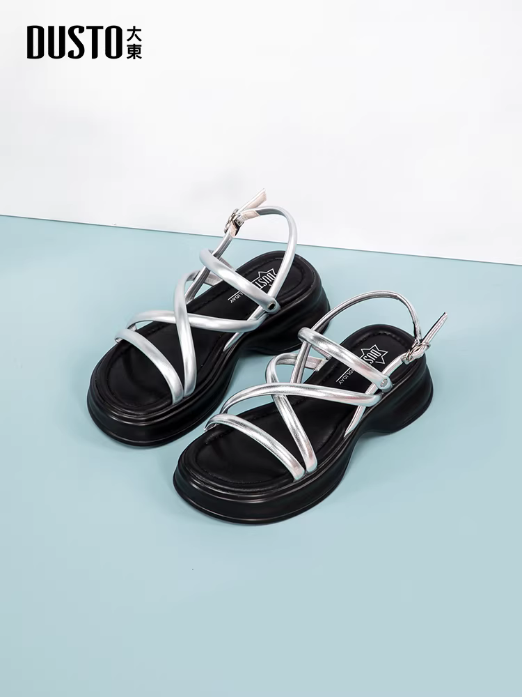 Dép La Mã bạc Dadong dành cho nữ, thời trang mùa hè ngoài trời, thiết kế mới 2025, giày đi biển đế dày tăng chiều cao độc đáo.