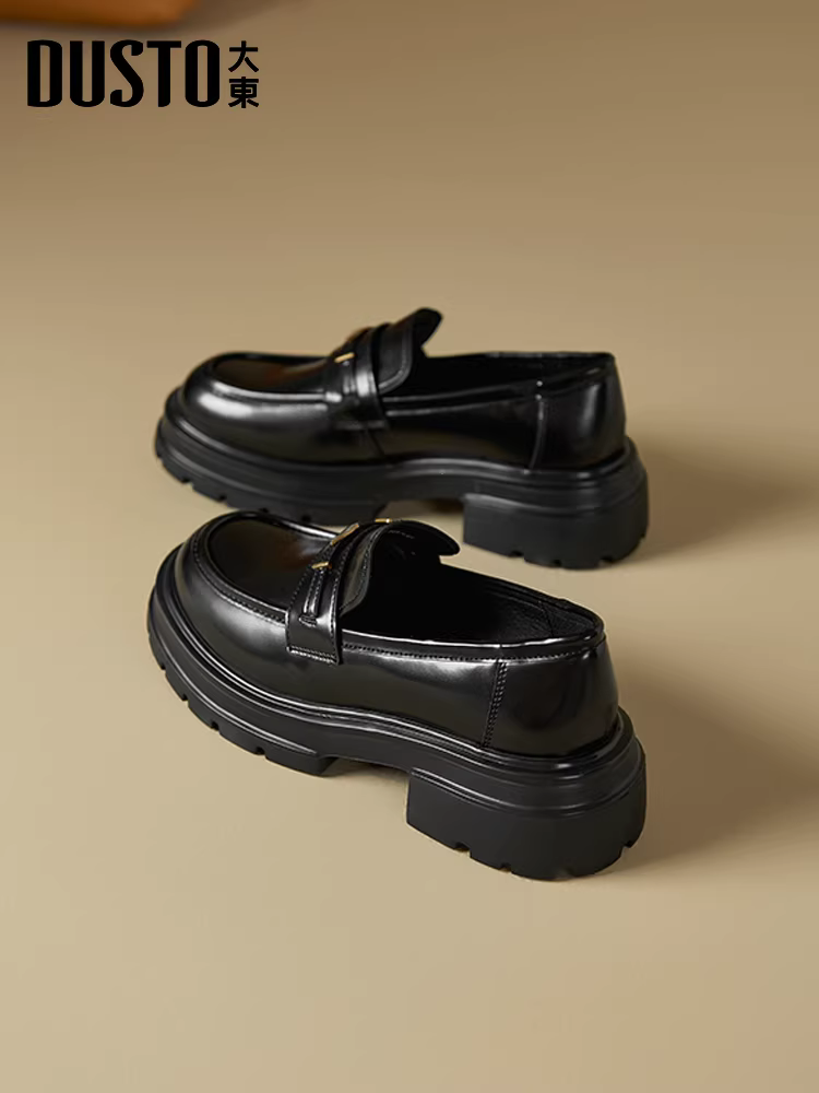 Giày lười nữ đế dày kiểu Anh mới 2025, mùa thu đông, màu đen, đa năng, kiểu JK, giày da nhỏ, dễ mang