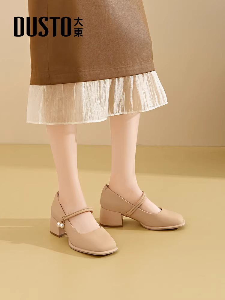 Giày đơn màu trắng Dadong dành cho nữ, kiểu mới mùa thu 2025, thích hợp đi cùng váy, giày Mary Jane gót thô, giày dạ hội, giày cao gót thoải mái và không gây mỏi cho bàn chân.