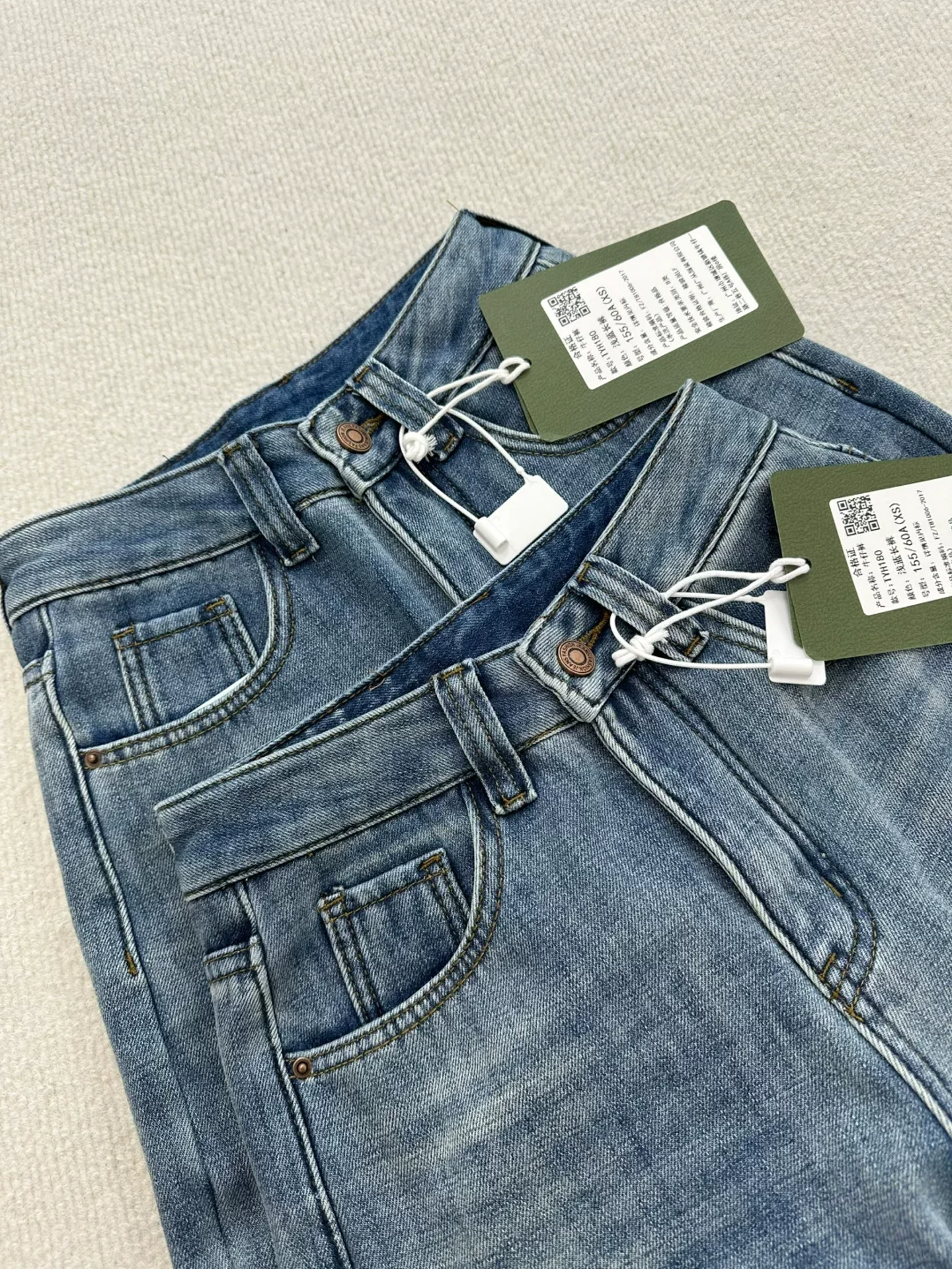 Quần jean ống đứng dày dặn lót lông cừu cổ điển dành cho nữ, cỡ lớn mùa đông, cạp cao, dáng rộng, tôn dáng, ấm áp, quần ống rộng