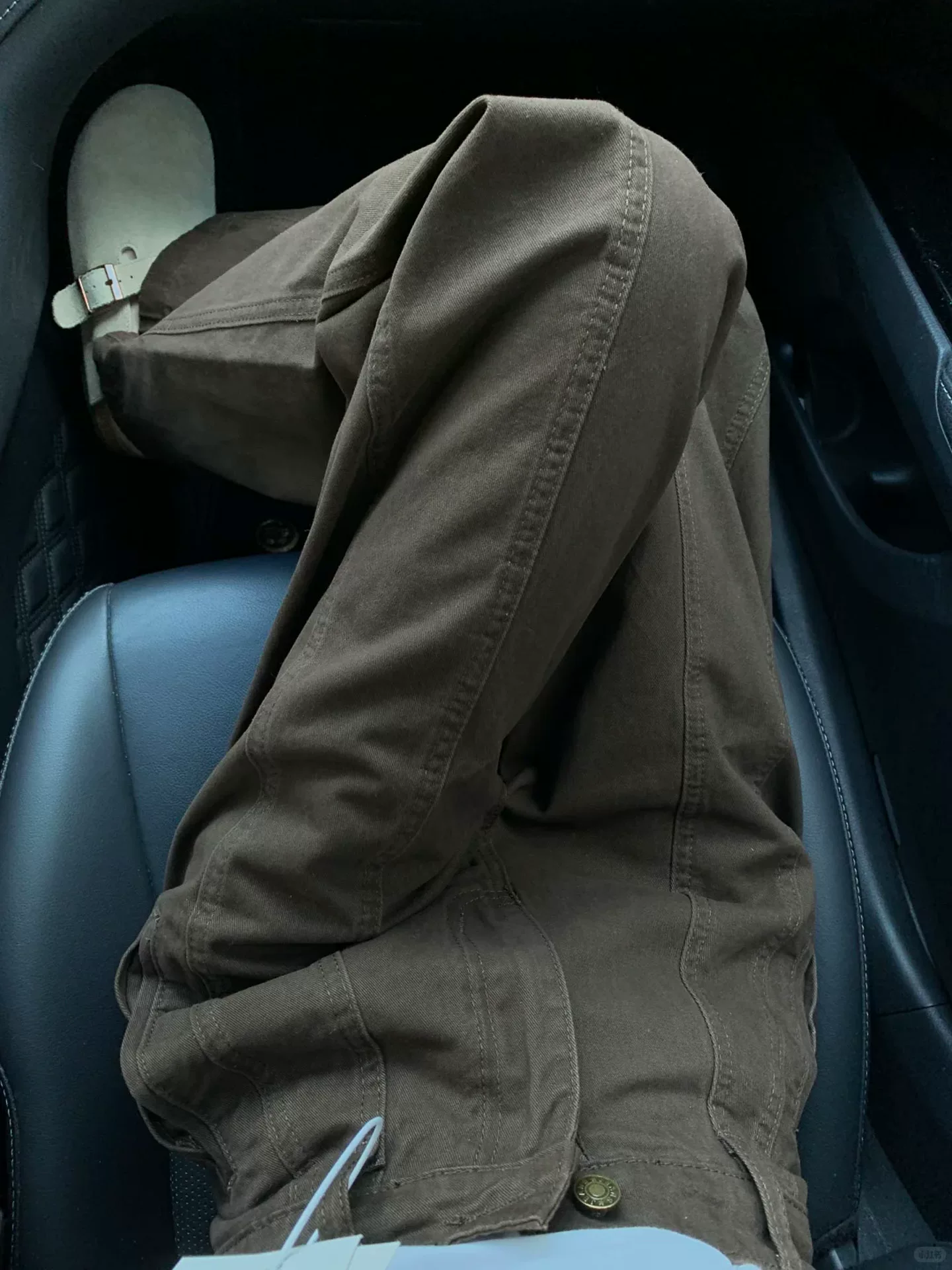 Quần jean ống đứng màu cà phê cổ điển dành cho nữ, mùa thu, cỡ lớn, lưng cao, dáng suôn, thon gọn, dáng quả lê, quần ống rộng