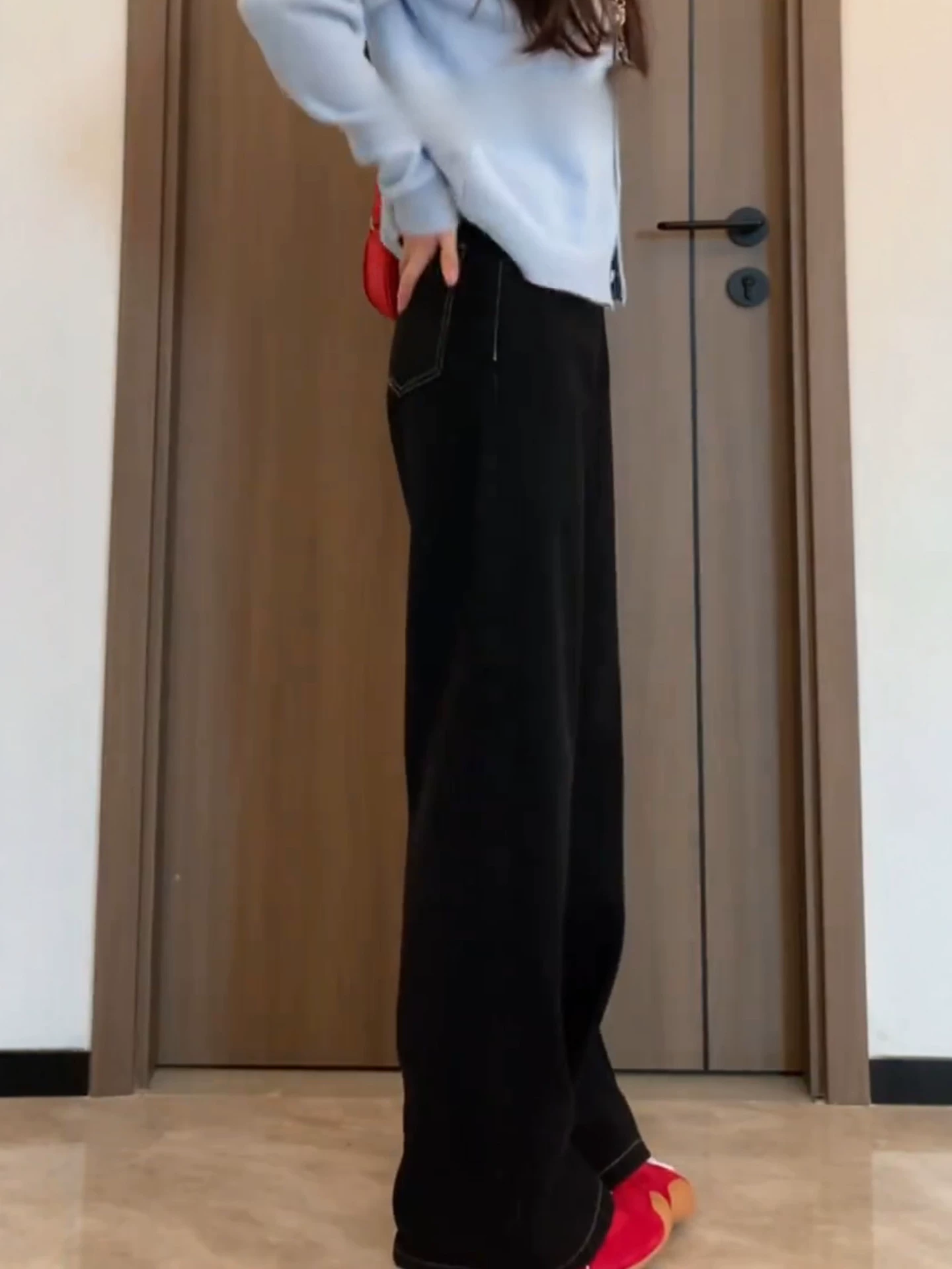 Quần jean đen ống thẳng cho nữ, mùa thu đông, lót lông cừu, dày, cỡ lớn, lưng cao, dáng rộng, giảm béo, ống rộng, quần dài đến sàn