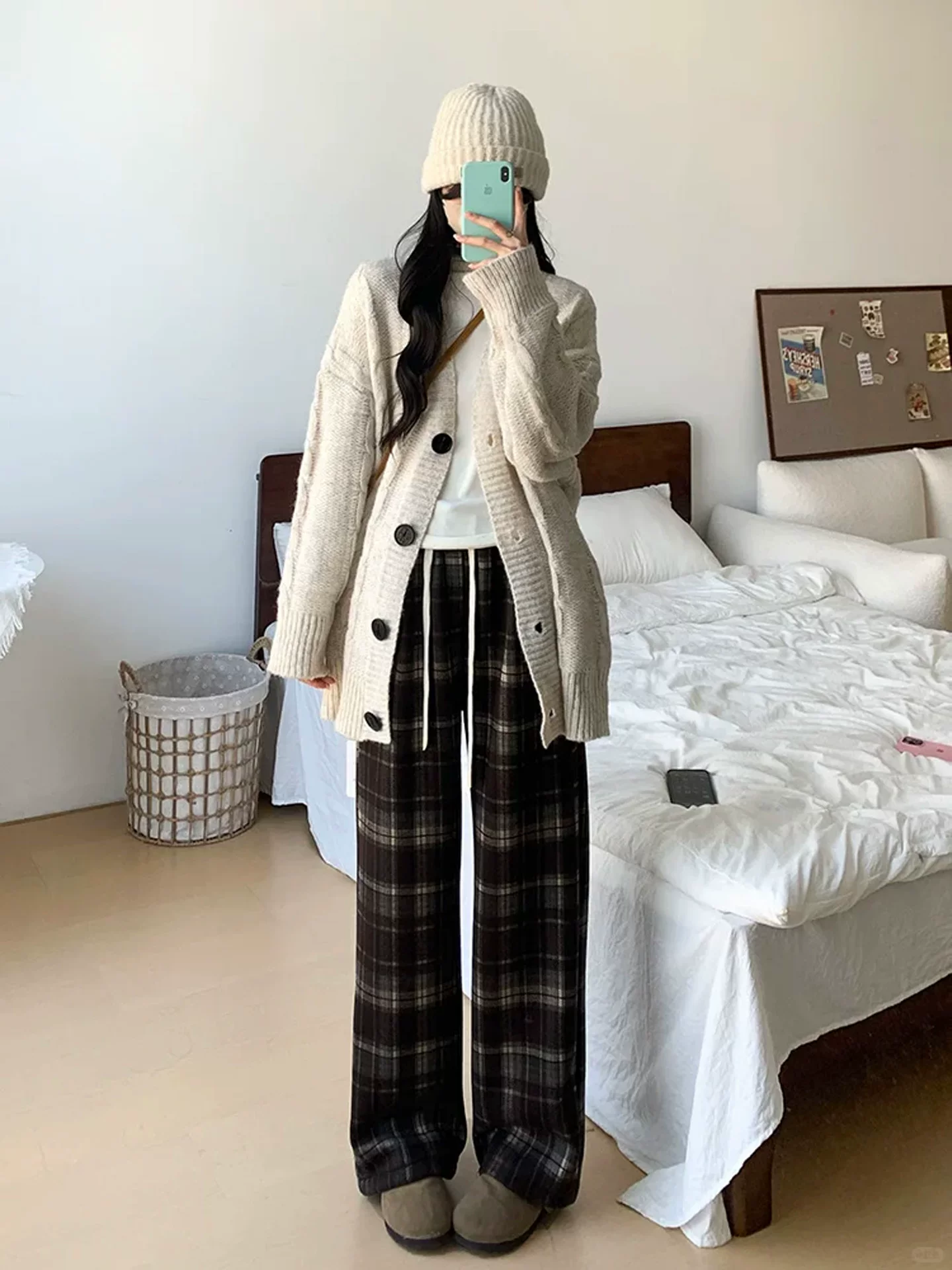 Quần ống rộng bằng len kẻ sọc màu cà phê Melard dành cho nữ, mùa thu đông, cỡ lớn, lót lông cừu, cạp cao, quần dài dáng suông.