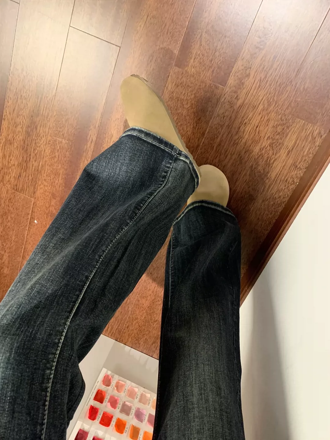 Quần jean ống loe màu xanh xám cổ điển của Mỹ dành cho nữ, mùa thu đông, cỡ lớn, lót lông cừu, dày dặn, cạp cao, quần ống loe thon gọn.