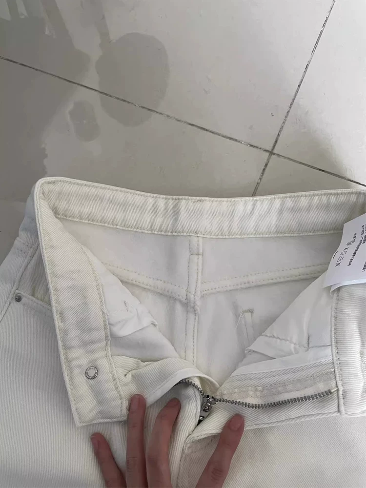 Quần jean ống thẳng dày lót lông cừu màu trắng dành cho nữ, mùa thu đông, cỡ lớn, lưng cao, dáng rộng, mềm mại, tôn dáng, quần ống rộng.