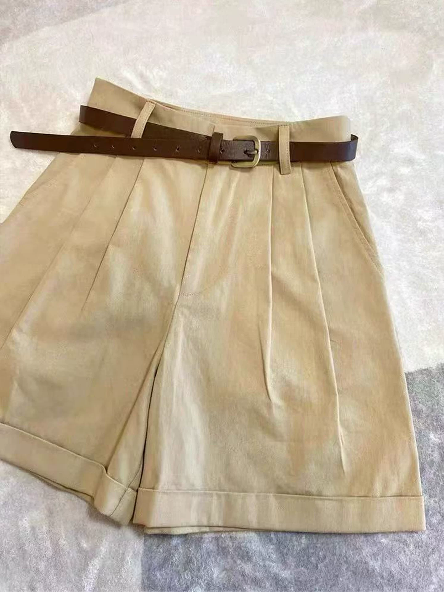 Quần short kaki thường ngày dành cho nữ, cỡ lớn mùa hè, lưng cao, dáng rộng, tôn dáng, nhỏ nhắn, quần ống rộng thẳng.