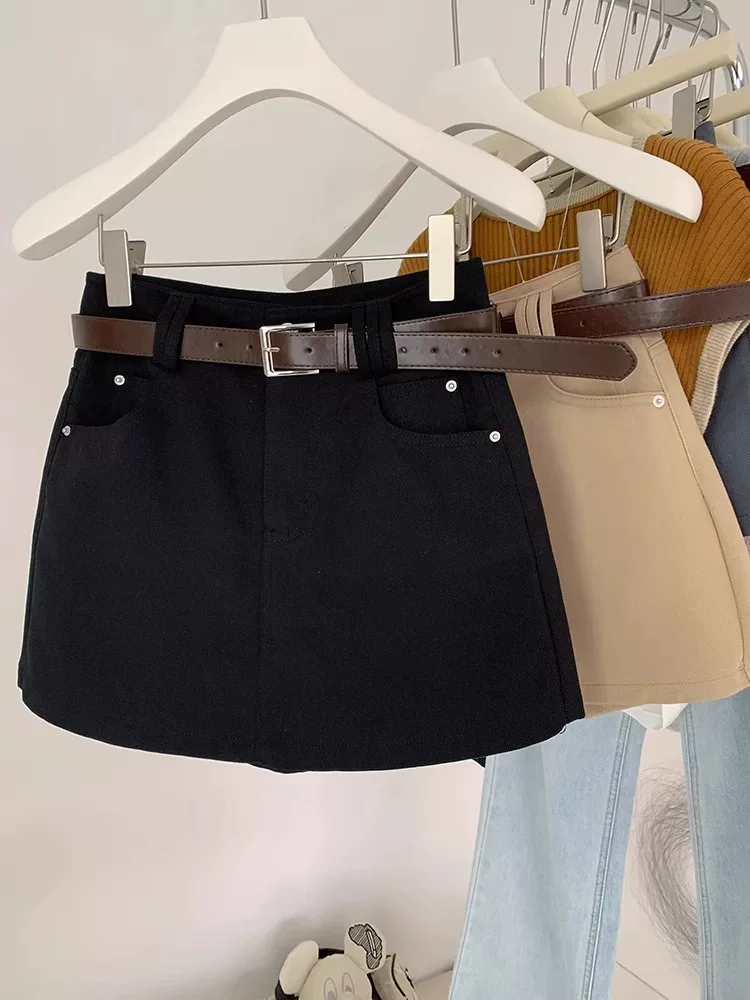 Váy chữ A màu kaki dành cho nữ, size lớn mùa hè, lưng cao, thon gọn, váy ngắn chống lộ, váy nửa thân hình quả lê.
