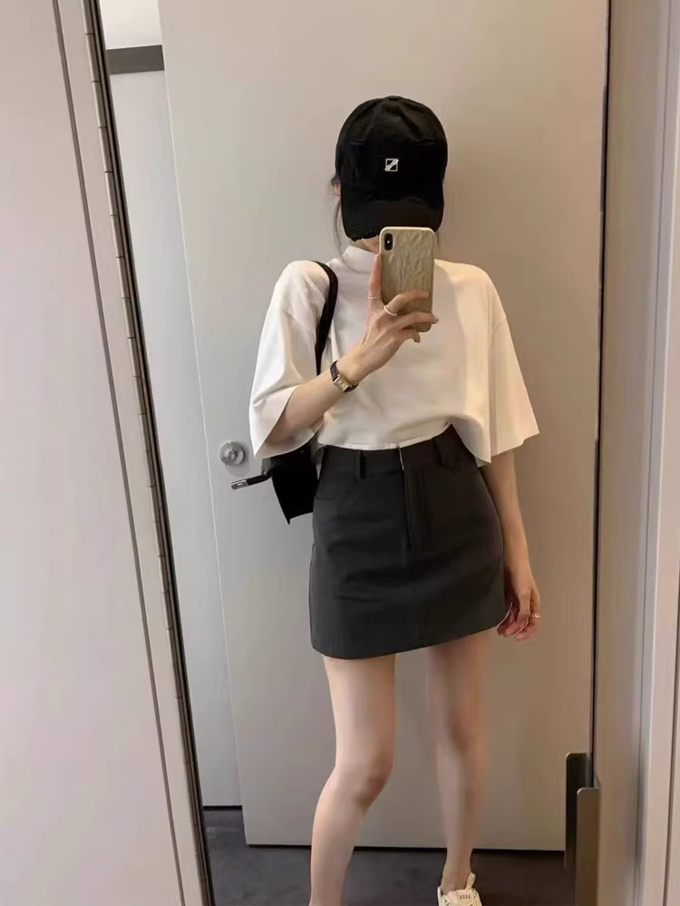 Váy vest màu xám dành cho nữ, size lớn mùa hè, cạp cao, tôn dáng, dành cho người có thân hình quả lê, kiểu dáng chữ A, quần váy ngắn ôm hông.