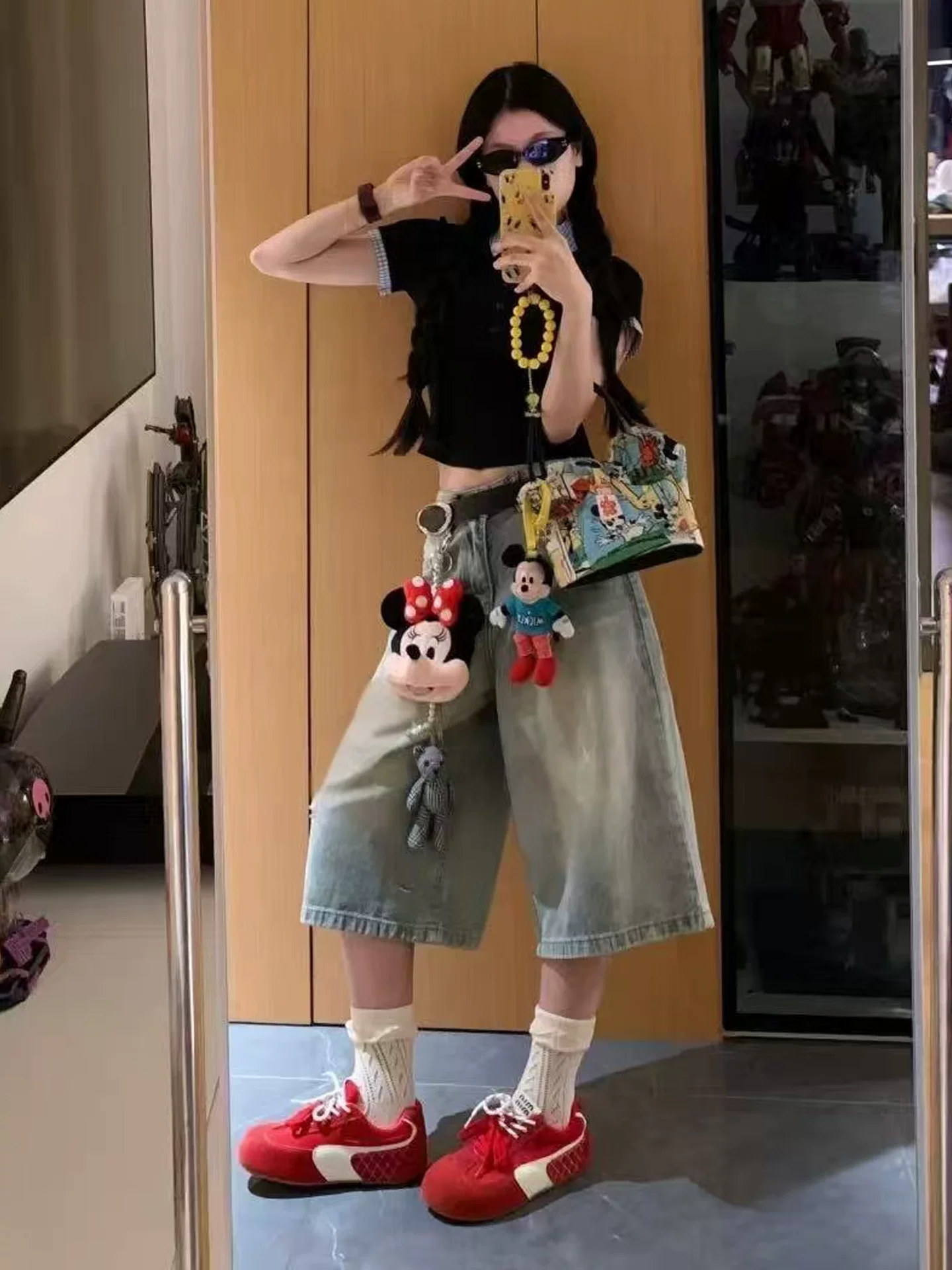 Quần jean ống đứng màu sáng cổ điển dành cho nữ, phong cách mùa hè mới, cỡ lớn, lưng cao, dáng rộng, dáng rộng, quần ống rộng.