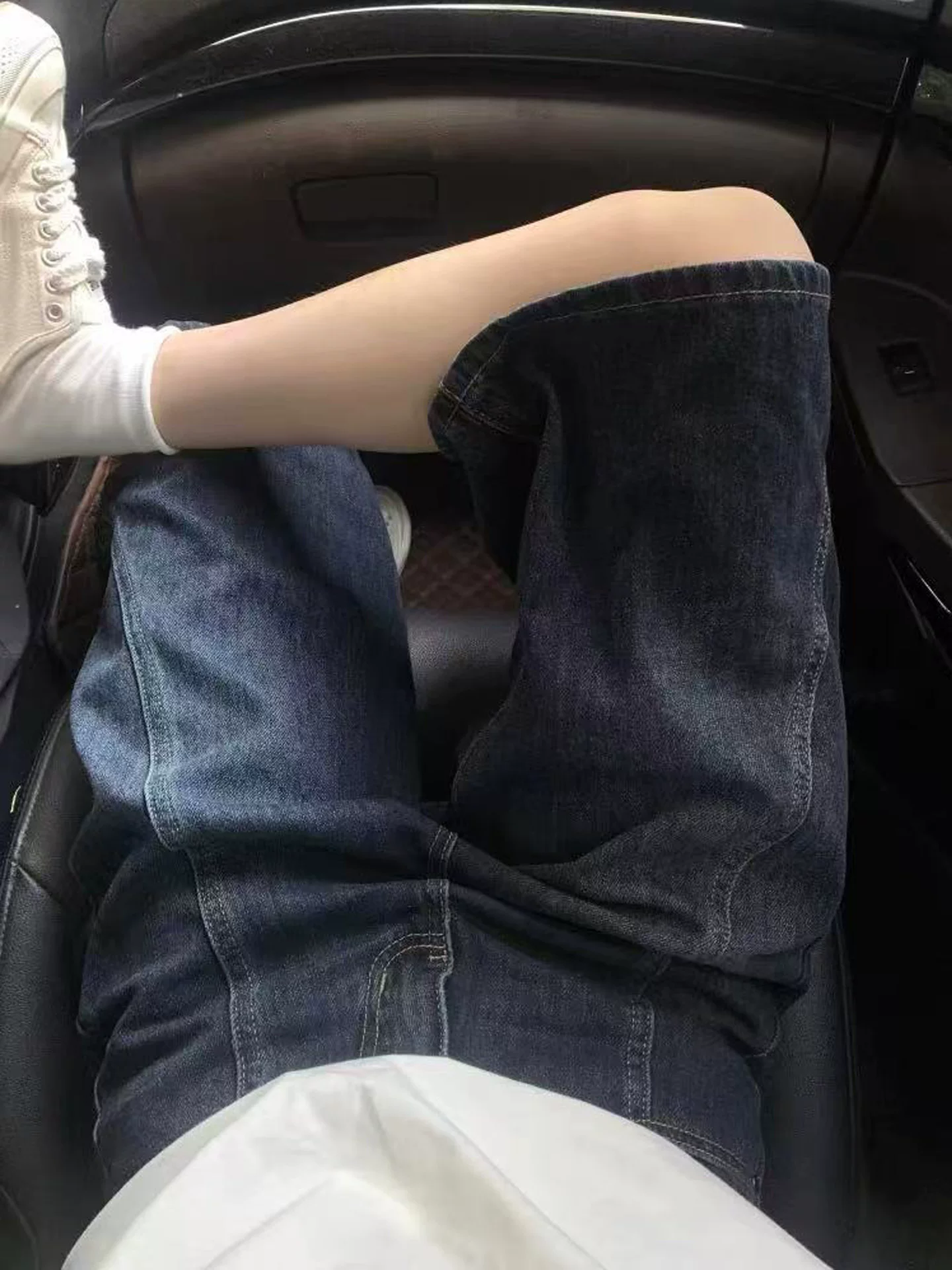 Quần jean ống rộng ba phần tư màu xanh đậm cổ điển dành cho nữ trong mùa hè, cỡ lớn, eo cao, dáng rộng, quần short thẳng giúp giảm béo