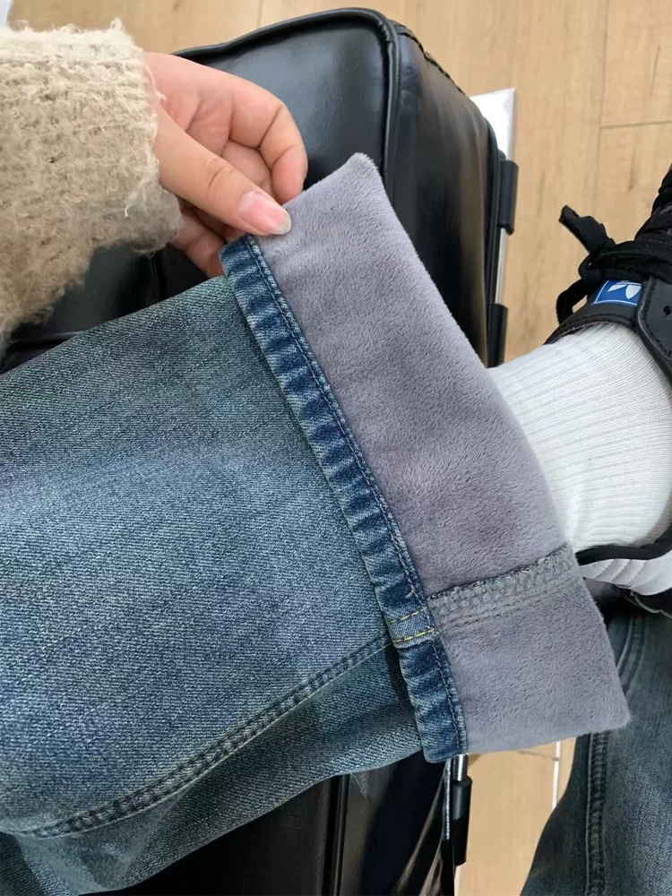 Quần jeans ống đứng nữ mùa đông 2024 kiểu mới lót lông dày dặn, size lớn, cạp cao, dáng rộng, che hông, tôn dáng, quần ống rộng