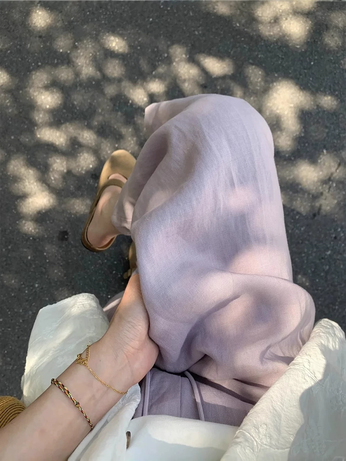 Quần vải lanh màu hồng tím dành cho nữ, kiểu mới hè 2025, size lớn, cạp cao, chất liệu mềm mại, tôn dáng, quần ống rộng chất liệu lụa đá.