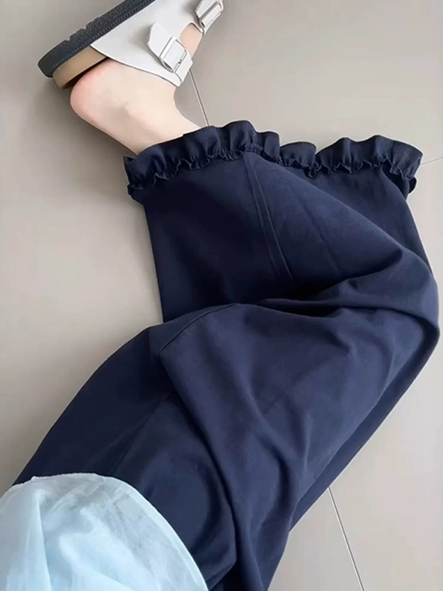 Quần ren màu xanh hải quân dành cho nữ, phong cách mùa hè, cỡ lớn, lưng cao, dáng rộng, thon gọn, quần ống rộng ngắn.