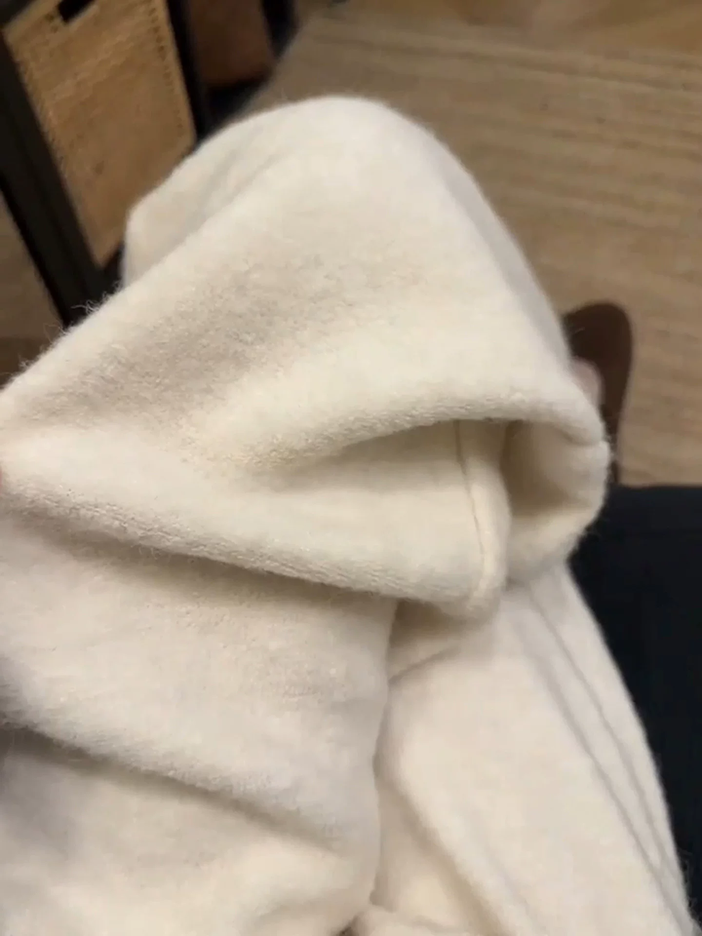 Quần ống rộng bằng len lót lông màu trắng nhạt dành cho nữ, cỡ lớn mùa đông, lưng cao, dáng rộng, dáng thon gọn, quần thường ngày sang trọng, nhỏ nhắn