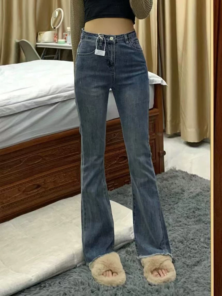 Thân hình quả lê, quần jean ống thẳng hơi loe dành cho nữ, trang phục cỡ lớn đầu thu, quần ống loe co giãn che hông, cạp cao, giúp giảm béo dành cho phụ nữ mũm mĩm.