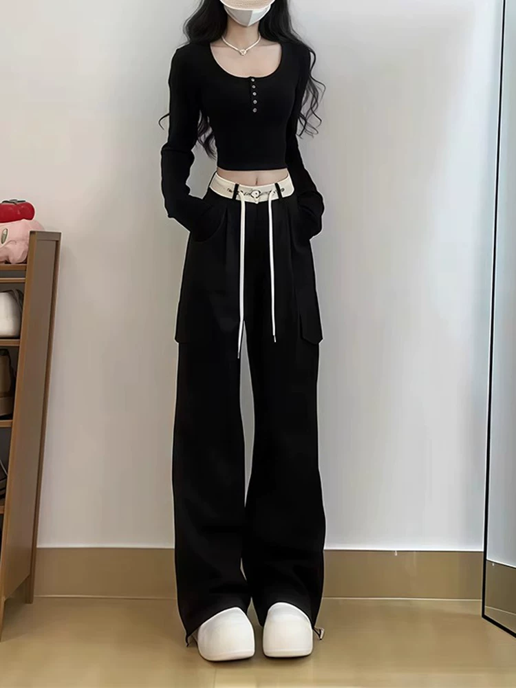 Quần cargo đen nữ, kiểu thu mới, size lớn, cạp cao, dáng rộng, tôn dáng, dành cho người có dáng quả lê, quần ống rộng thường ngày.